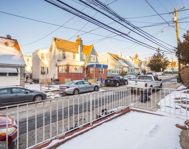 213 Heather Road - Photo Thumbnail 3