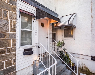 213 Heather Road - Photo Thumbnail 2