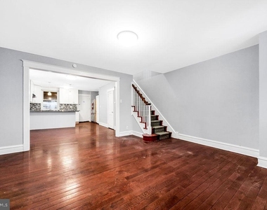 213 Heather Road - Photo Thumbnail 6