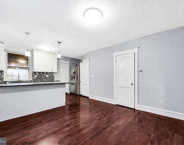 213 Heather Road - Photo Thumbnail 10