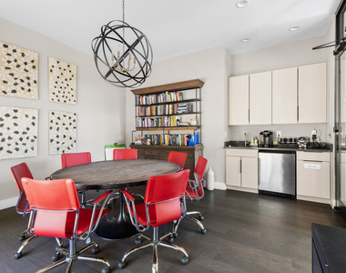 515 N Churton Street - Photo Thumbnail 29