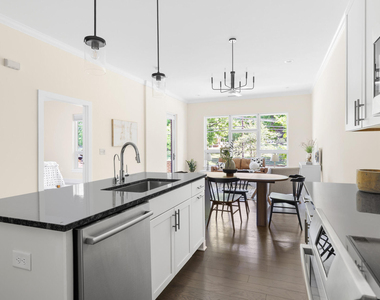 515 N Churton Street - Photo Thumbnail 11
