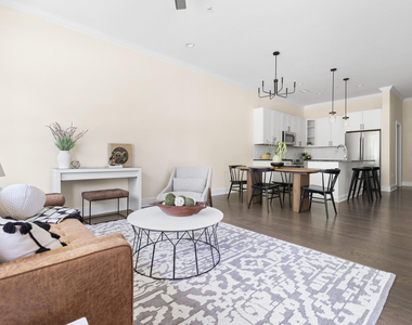 515 N Churton Street - Photo Thumbnail 6