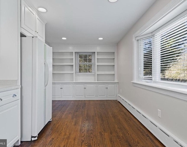 1224 Lancaster Avenue - Photo Thumbnail 10