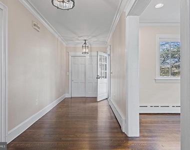 1224 Lancaster Avenue - Photo Thumbnail 2