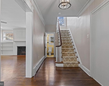 1224 Lancaster Avenue - Photo Thumbnail 3