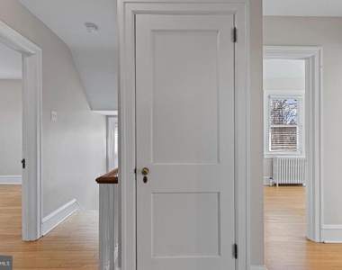 1224 Lancaster Avenue - Photo Thumbnail 16
