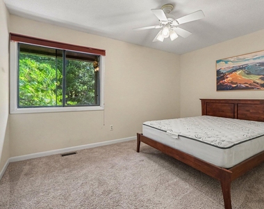 206 Ridge Trail - Photo Thumbnail 10