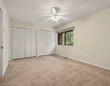 206 Ridge Trail - Photo Thumbnail 11