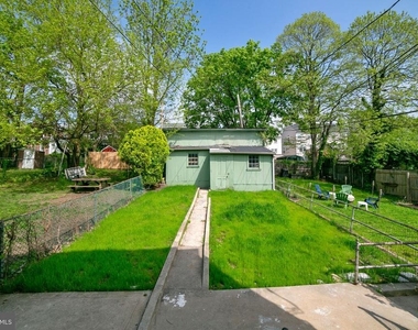217 W Lancaster Avenue - Photo Thumbnail 10