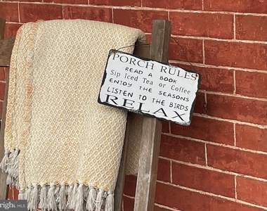 230 Morgan Street - Photo Thumbnail 4