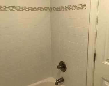 1333 Center Street - Photo Thumbnail 23