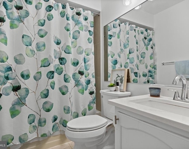 101 Claridge Court - Photo Thumbnail 20