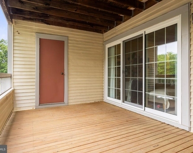 101 Claridge Court - Photo Thumbnail 21