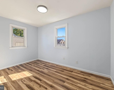 209 Union Avenue - Photo Thumbnail 12
