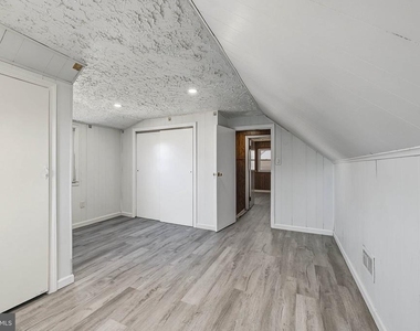 209 Union Avenue - Photo Thumbnail 17