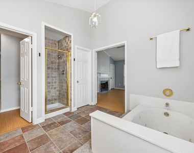 16605 Mixtli Cv - Photo Thumbnail 24