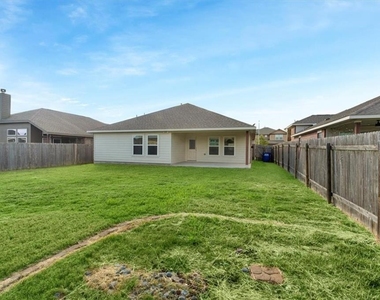 8233 Arezzo Dr - Photo Thumbnail 21