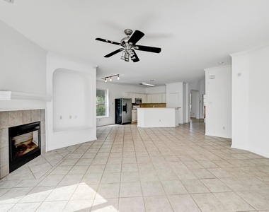 13401 Lamplight Village Ave - Photo Thumbnail 6