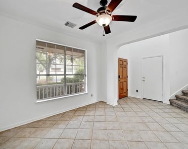 13401 Lamplight Village Ave - Photo Thumbnail 12