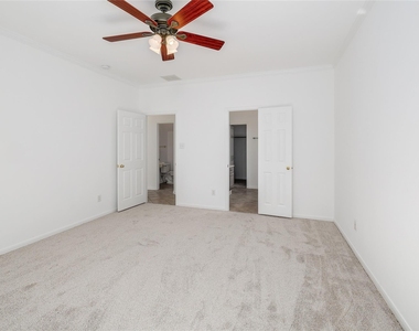 13401 Lamplight Village Ave - Photo Thumbnail 18