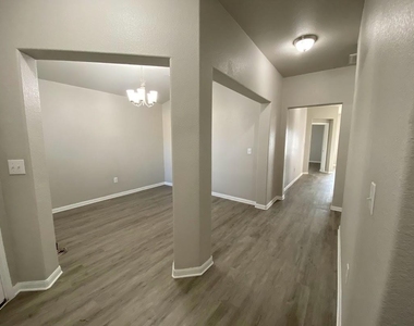 228 Avalanche Ave - Photo Thumbnail 1