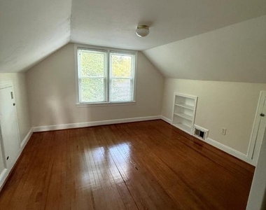 9704 Lorain Avenue - Photo Thumbnail 18