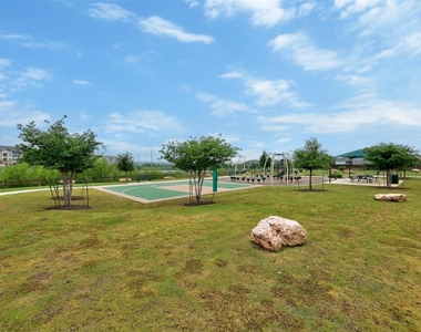 169 Kulmbacher Dr - Photo Thumbnail 31