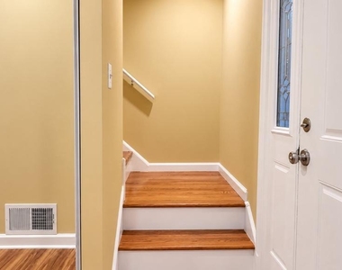 7223 Millcrest Terrace - Photo Thumbnail 12