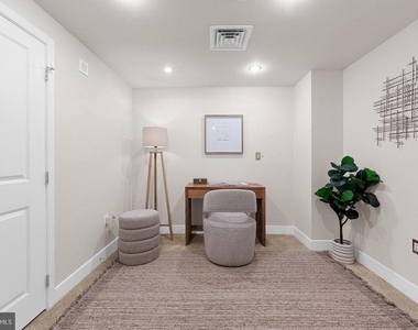 7710 Woodmont Avenue - Photo Thumbnail 4
