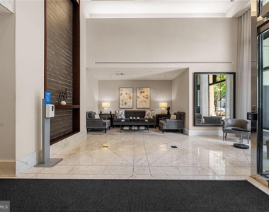 7710 Woodmont Avenue - Photo Thumbnail 15