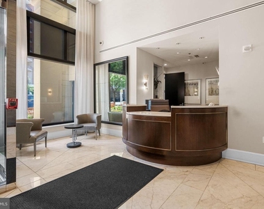 7710 Woodmont Avenue - Photo Thumbnail 14
