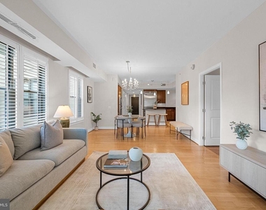 7710 Woodmont Avenue - Photo Thumbnail 27