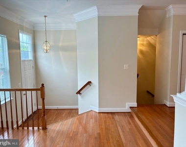 25372 Damascus Park Terrace - Photo Thumbnail 5