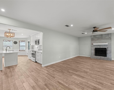 1329 Quail Ravine - Photo Thumbnail 12