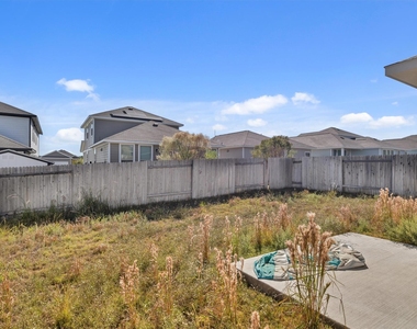 128 Quiet Man Dr - Photo Thumbnail 14