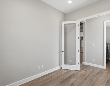 344 Carpenter Hill Dr - Photo Thumbnail 20