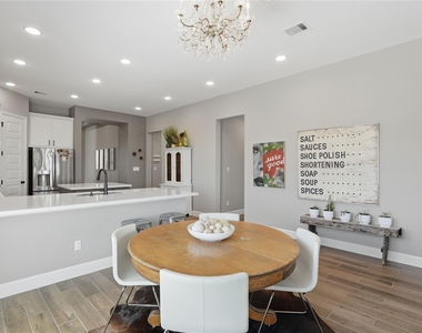 344 Carpenter Hill Dr - Photo Thumbnail 8