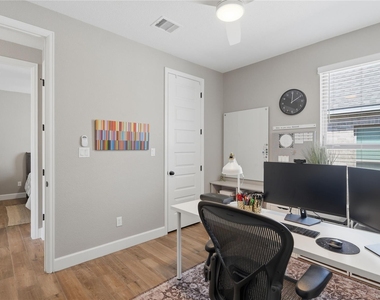344 Carpenter Hill Dr - Photo Thumbnail 30