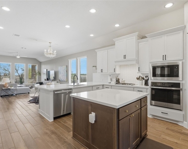 344 Carpenter Hill Dr - Photo Thumbnail 16