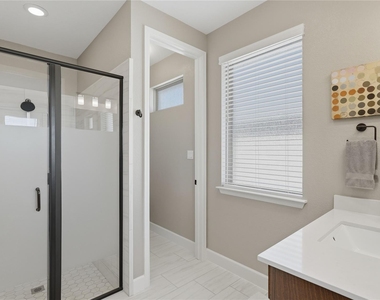 344 Carpenter Hill Dr - Photo Thumbnail 24