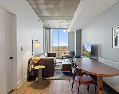 48 East Ave - Photo Thumbnail 1