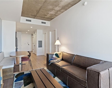 48 East Ave - Photo Thumbnail 3