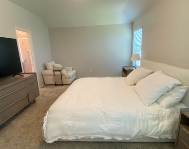 3304 Kenner Dr - Photo Thumbnail 8
