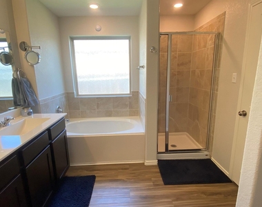 3304 Kenner Dr - Photo Thumbnail 11