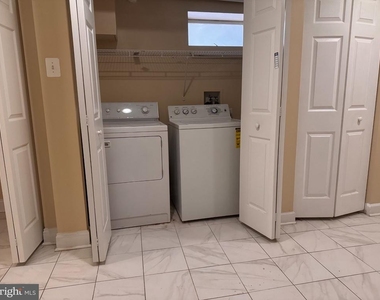 319 Boeing Court - Photo Thumbnail 13