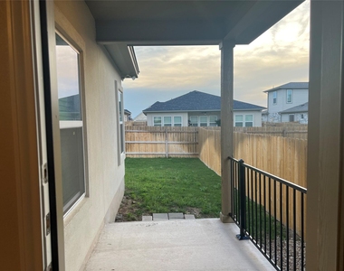 629 Cr 306 Rd - Photo Thumbnail 17