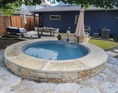 1144 Gunter St - Photo Thumbnail 12
