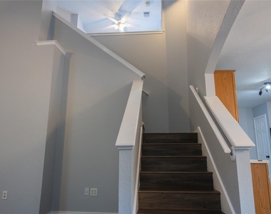 9212 Rowlands Sayle Rd - Photo Thumbnail 27