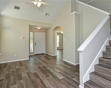 9212 Rowlands Sayle Rd - Photo Thumbnail 4